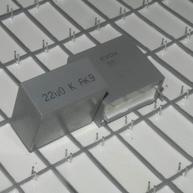 MMK37.5 22UF 250V 22UK Filmski kondenzator elektrode bez elektrode F601RP226K250C 1 kom