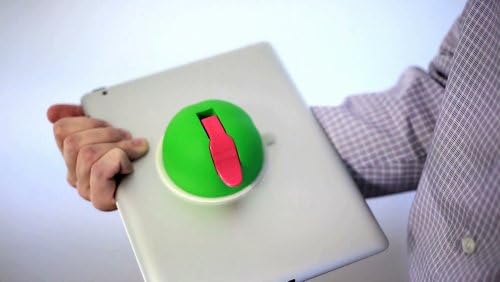 Isucker, crvena sa crnom ručicom za upotrebu sa iPad, Android, Samsung, Kindle, Nook. To je ergonomska ručka, a može se koristiti i kao štand.