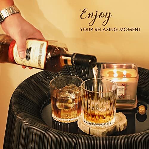 E ELIDOMC Set od 4 Burbonske čaše sa luksuznom poklon kutijom obloženom satenom, naočare za viski sa vertikalnom prugom sa debelim donjim delom, vrhunske naočare za koktel za piće viski koktel burbon