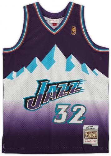 Uokviren Karl Malone Utah Jazz autografirao Purple Mitchell & Ness 1996 Road Swingman Jersey